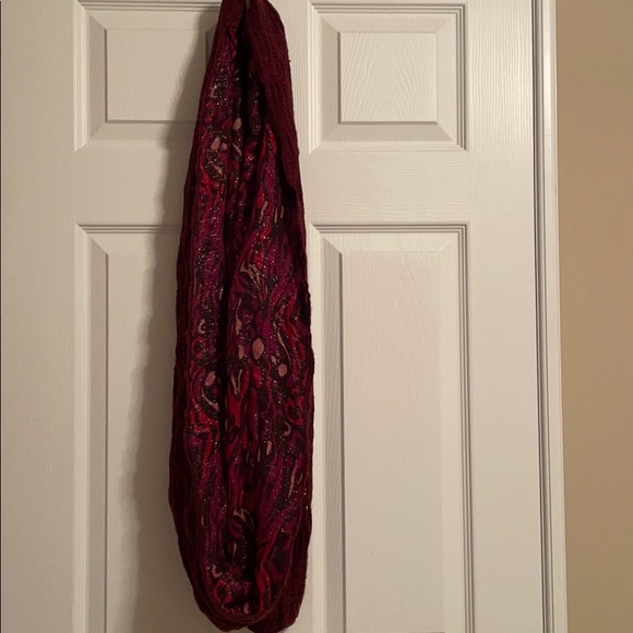 Reversible Infinity Scarf - Picture 2 of 5